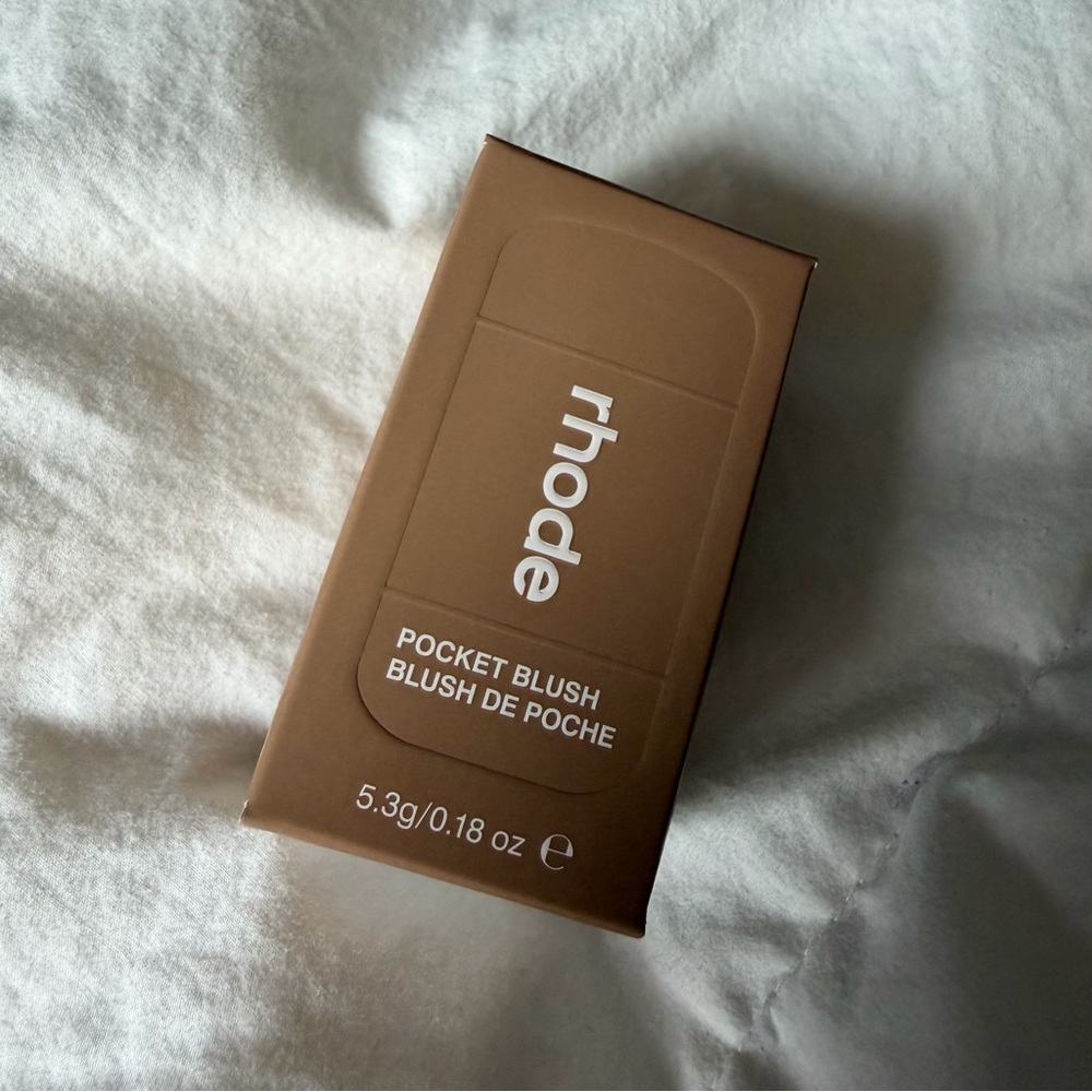 Rhode Pocket Blush in Freckle